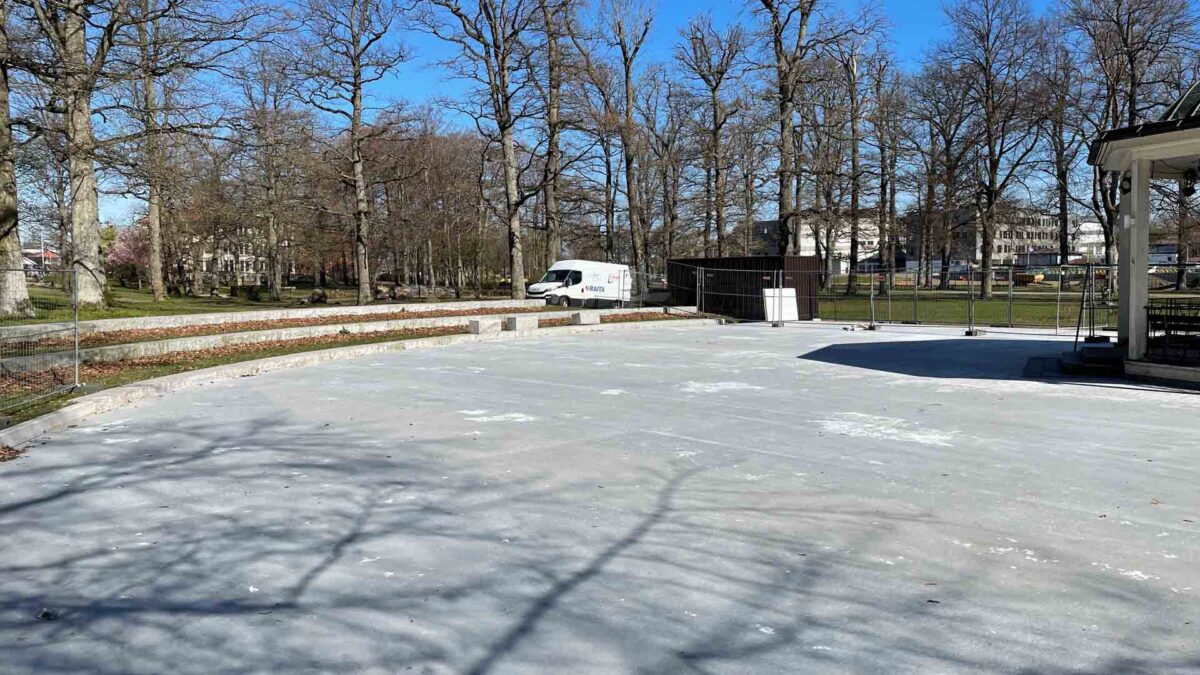 Lystlunden Park – Urban Utebane (2022) — Lystlunden Park 2022 – Kunstisbane i Horten